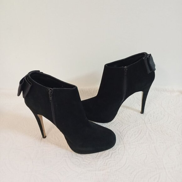 Dolce Vita Womens Black Suede Ankle Boots With Bow Detail Size 8 Stiletto Heel M - Picture 4 of 10